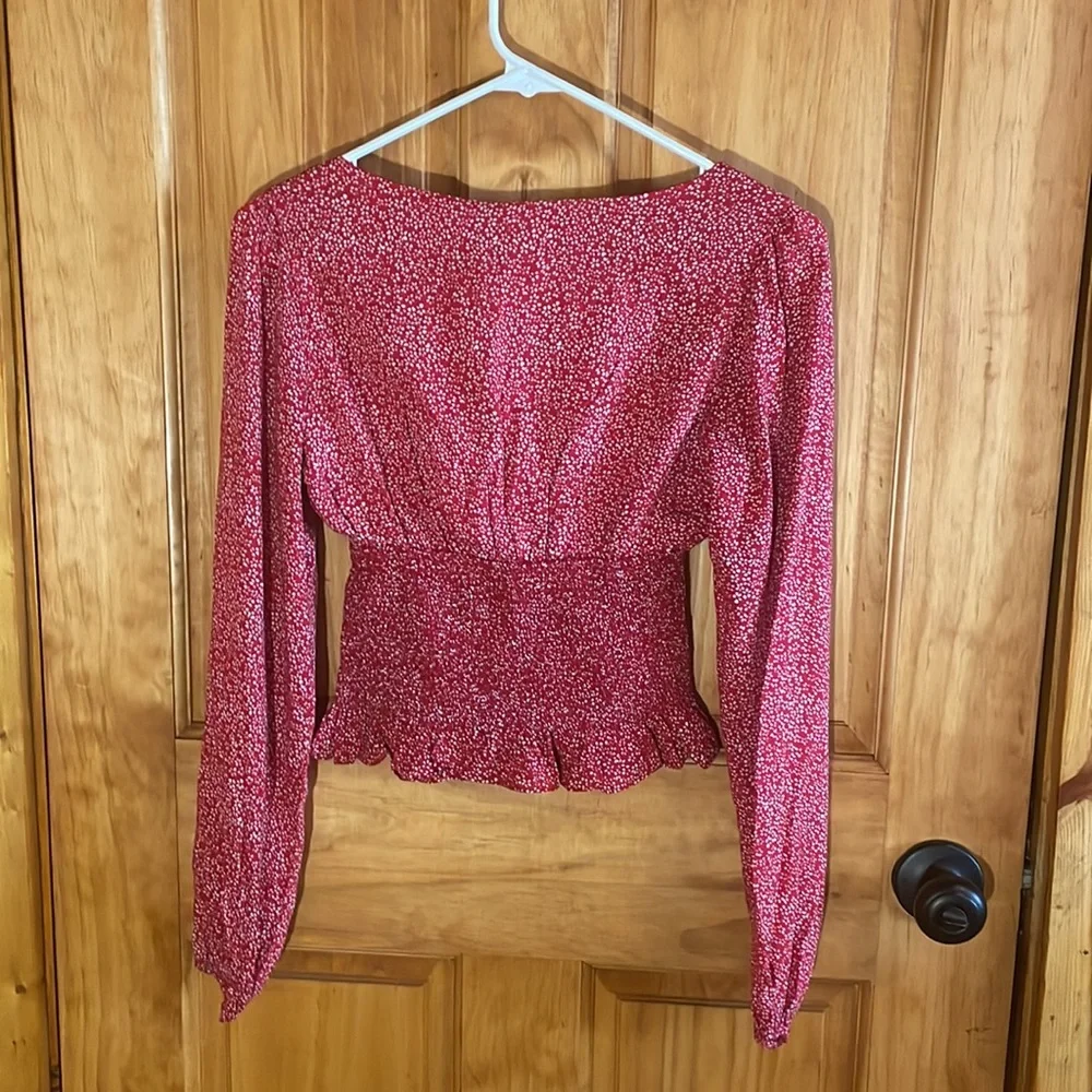 NWT Princess Polly Blakey Top Red/ White Flowers 💮 - Picture 3 of 8